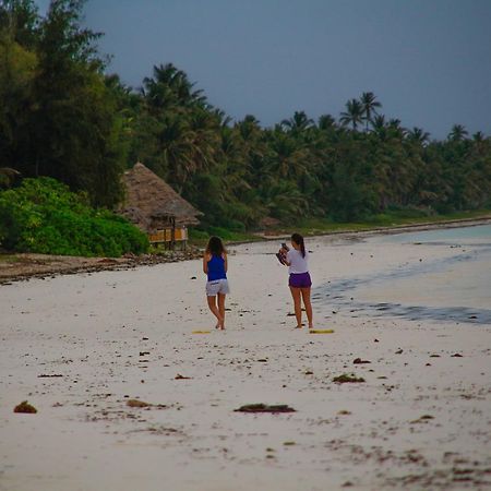 African Sun Sea Beach Resort & Spa Zanzibar Exteriör bild